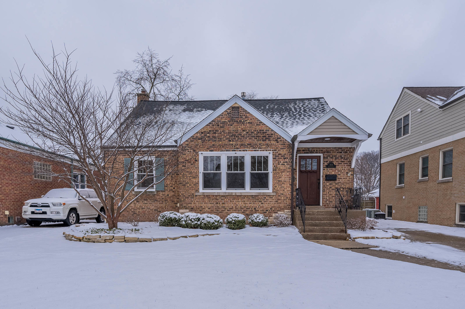 824 S Catherine Avenue