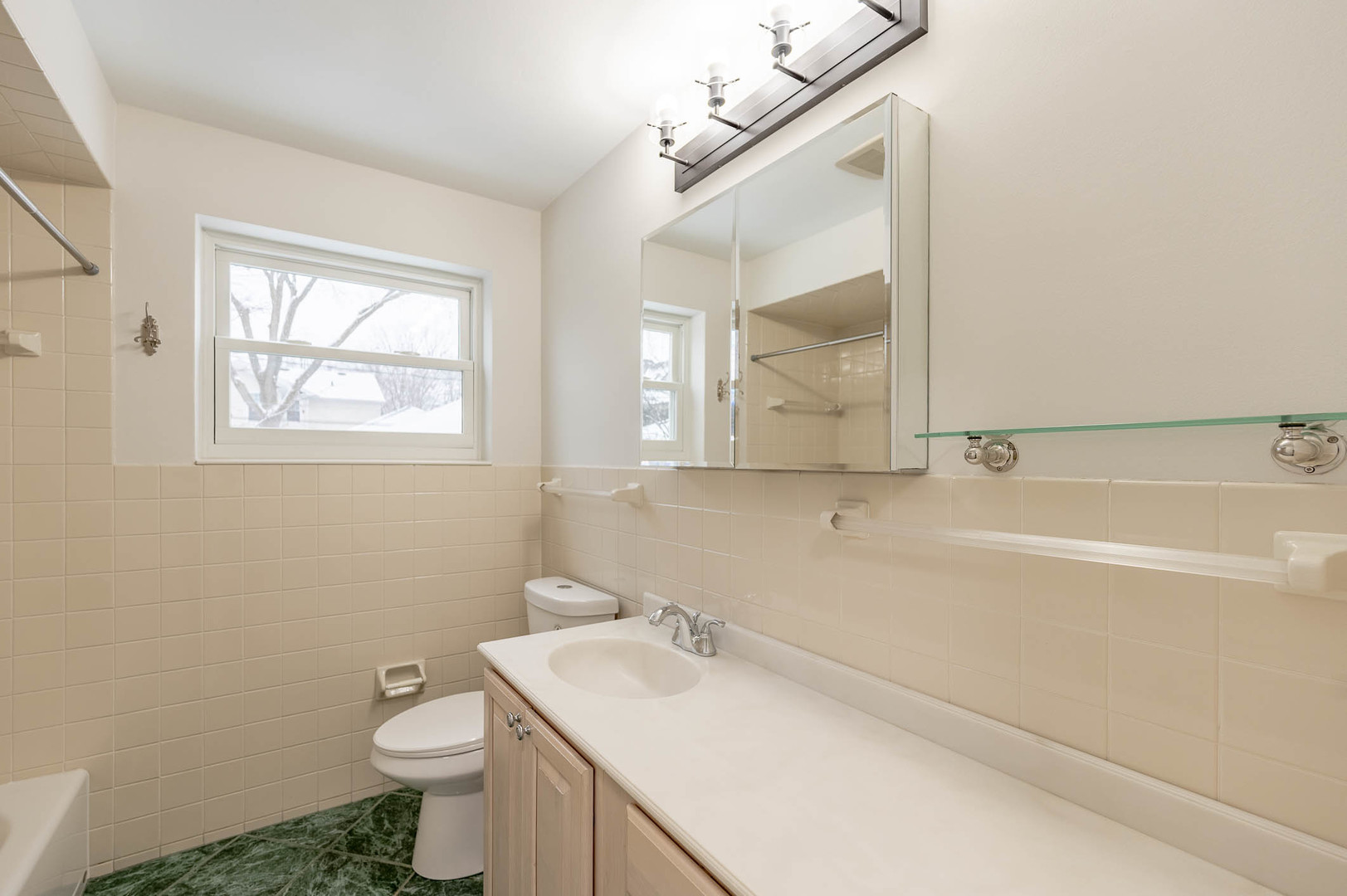 824 S Catherine Avenue