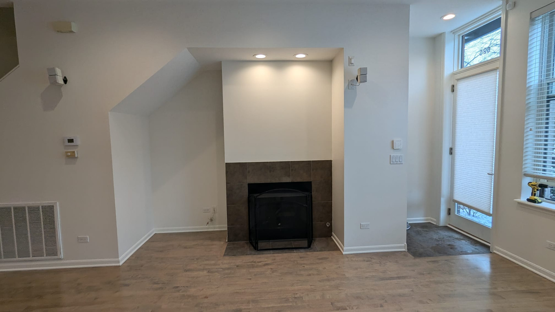 625 W Oak Street Unit: O