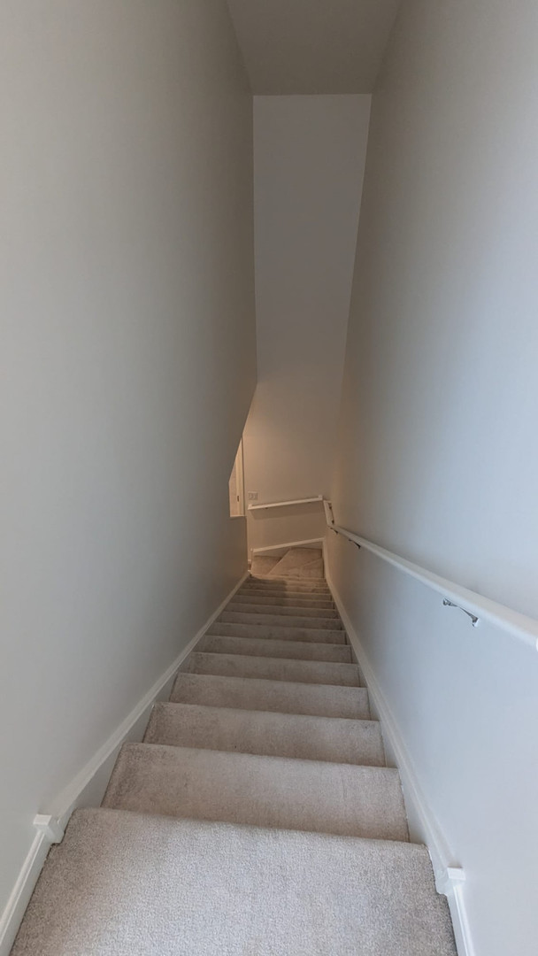 625 W Oak Street Unit: O