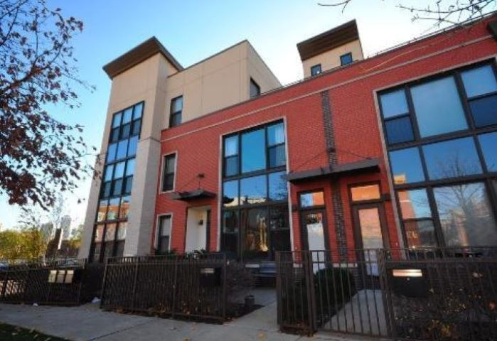 625 W Oak Street Unit: O