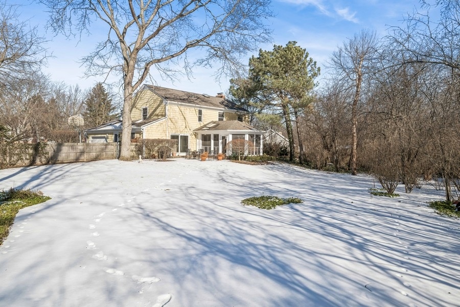 107 W Witchwood Lane