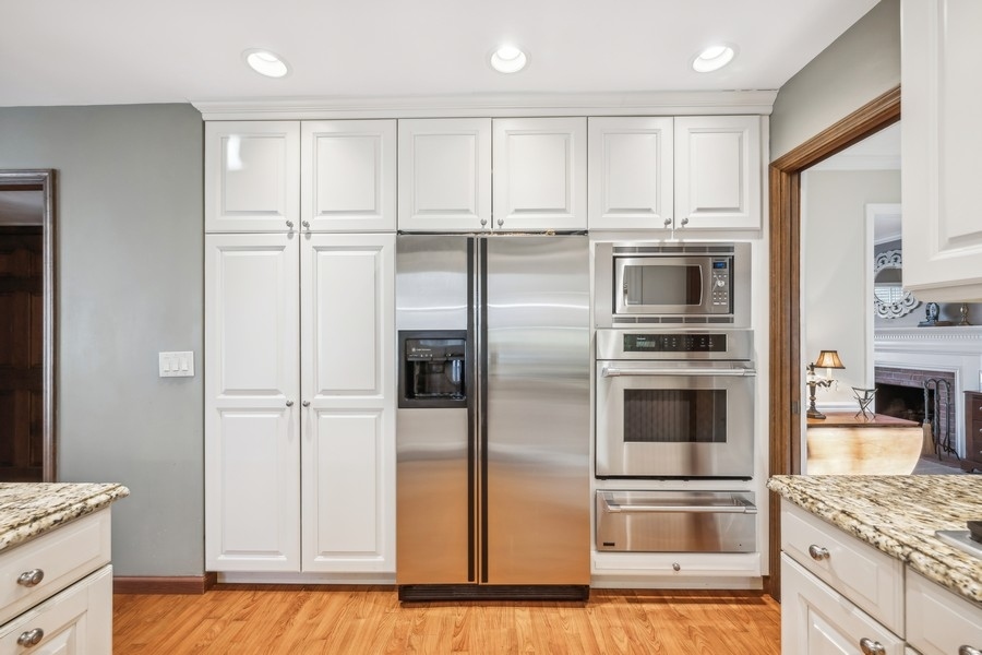 107 W Witchwood Lane