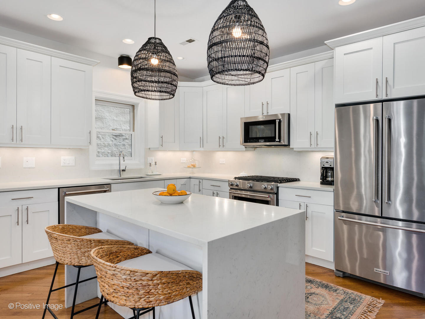 953 W Montana Street Unit: 2