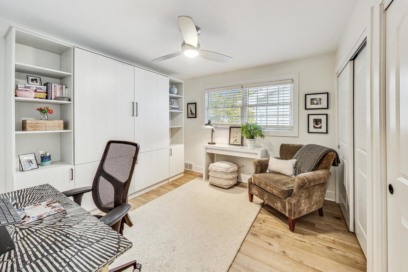 3946 Franklin Avenue