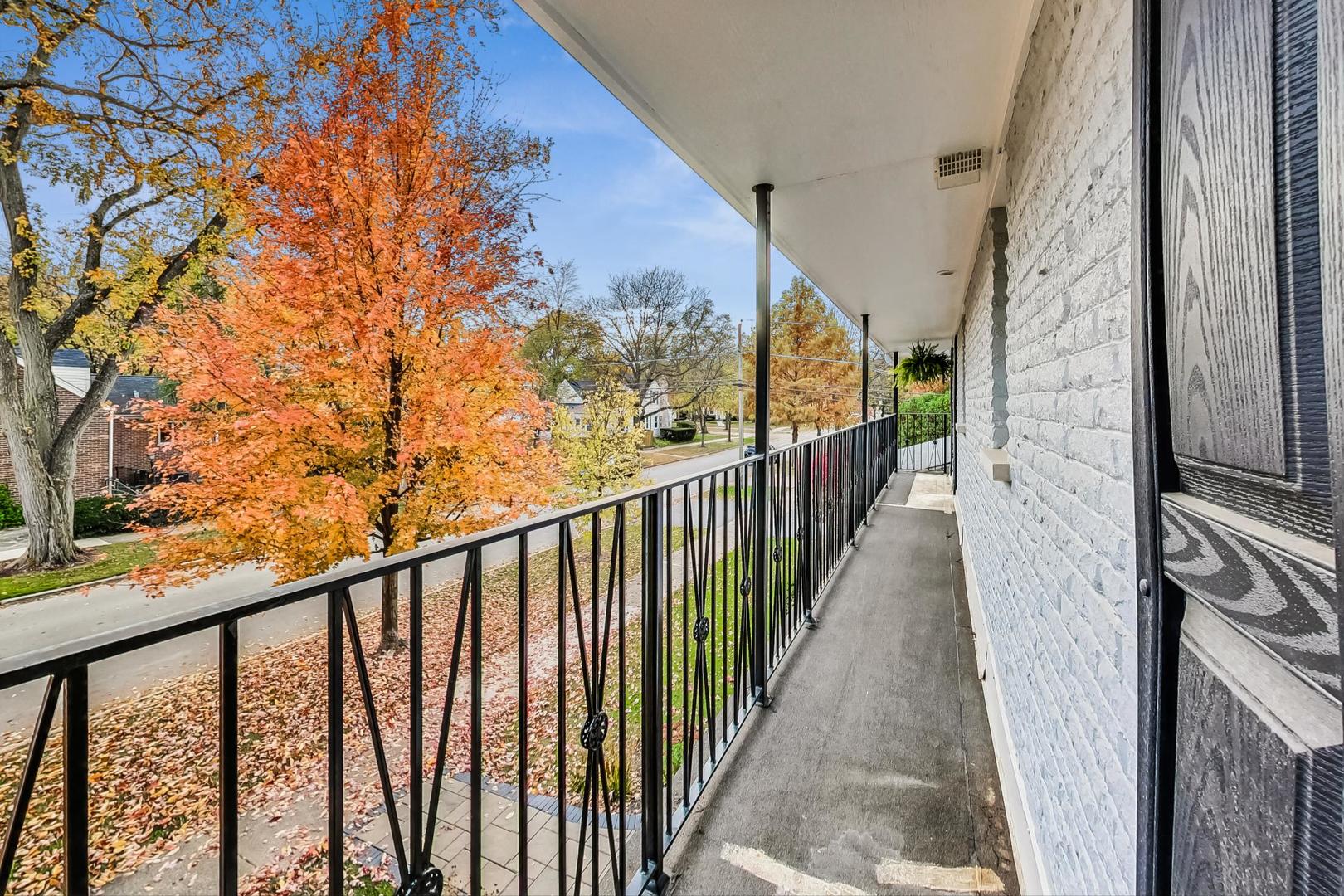 3946 Franklin Avenue