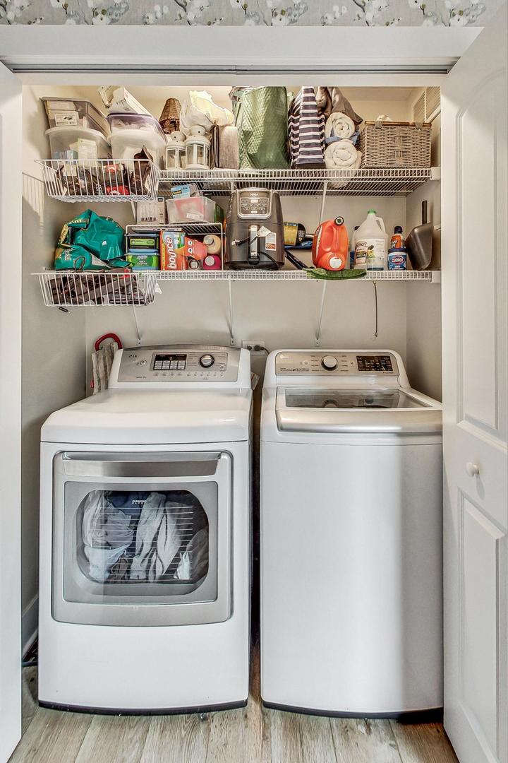 3946 Franklin Avenue