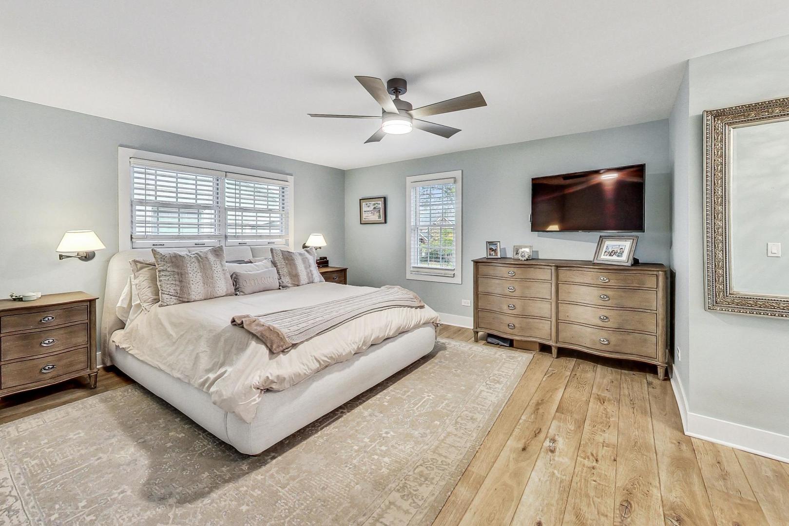 3946 Franklin Avenue