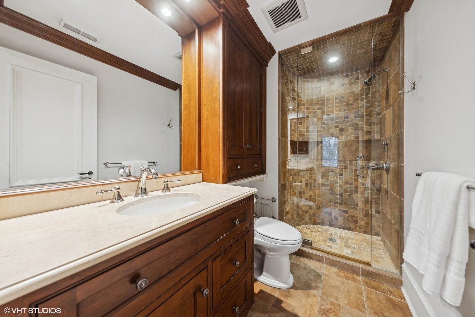 522 W Hickory Street