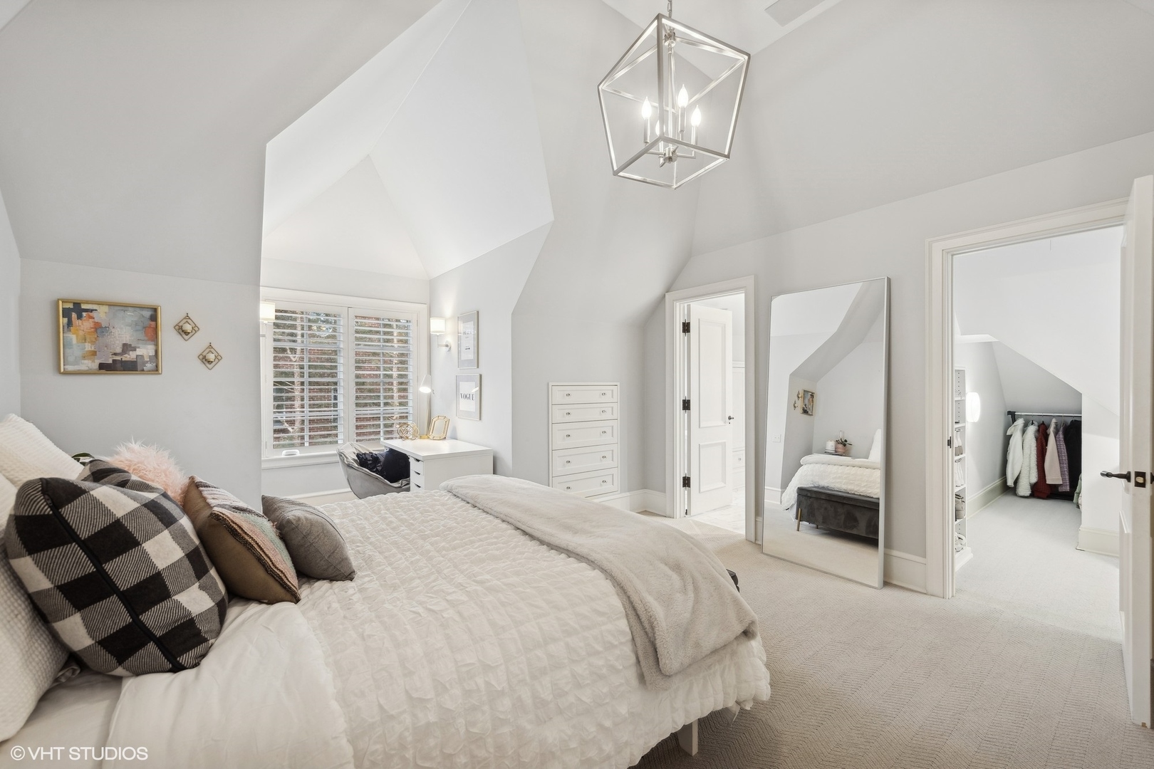 522 W Hickory Street