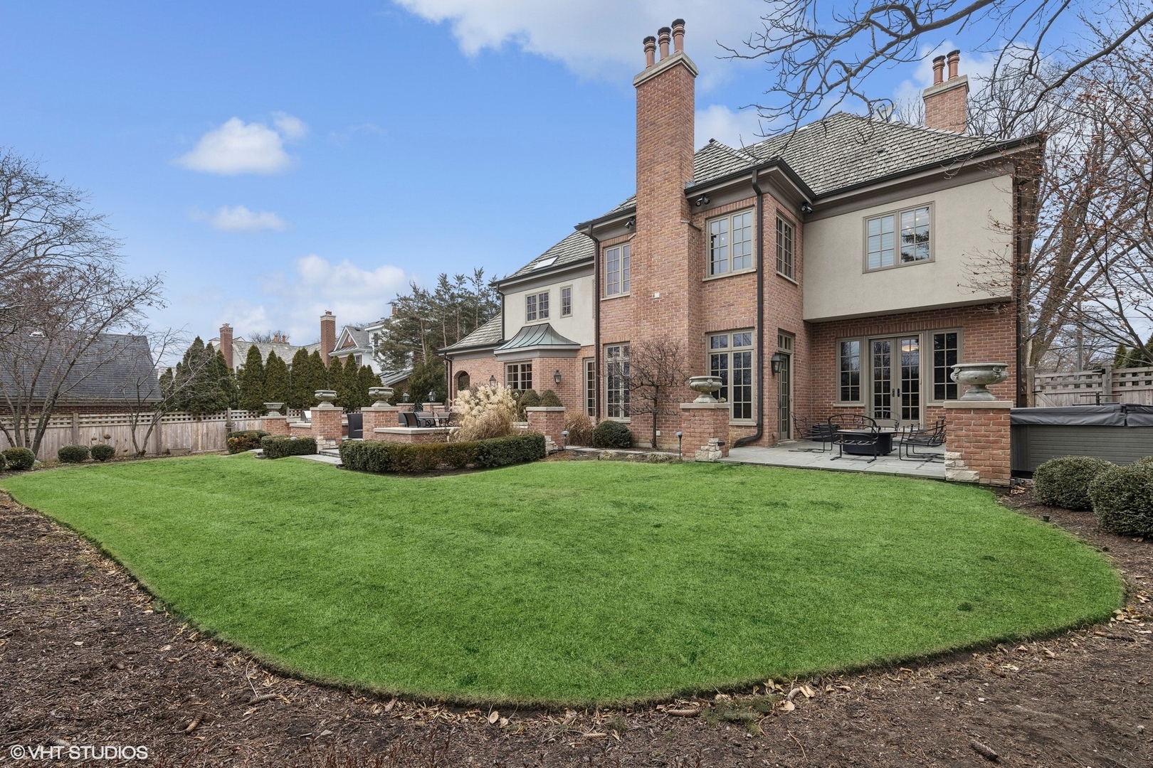 522 W Hickory Street