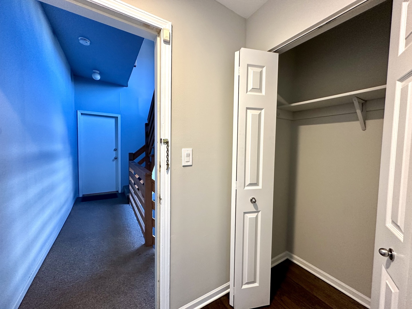 2217 N Clifton Avenue Unit: 2E