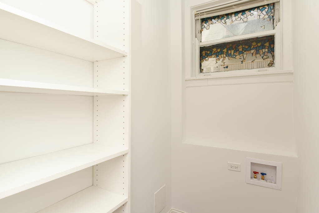 441 W Melrose Street Unit: 1C