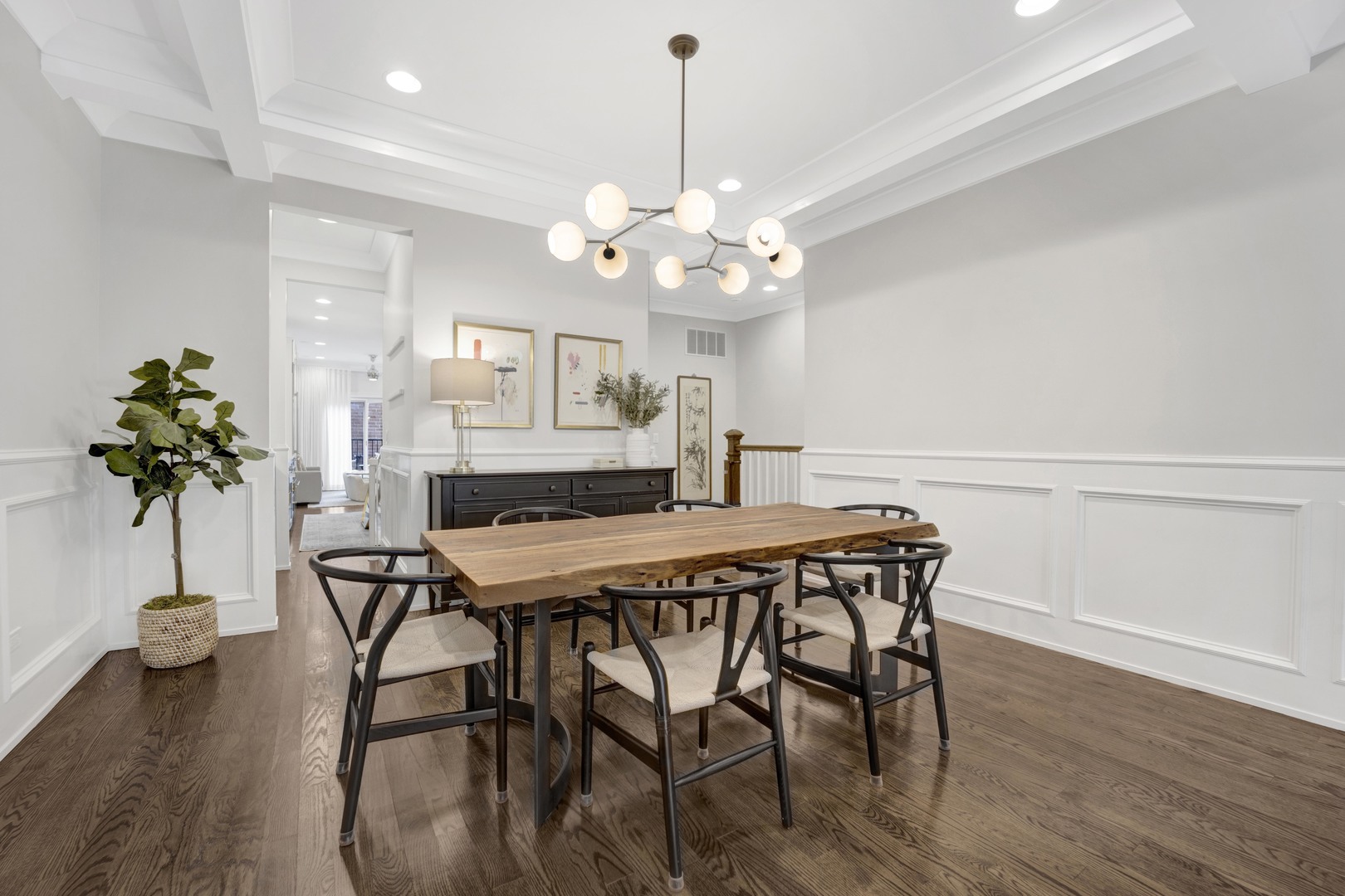 3324 N Damen Avenue Unit: 1S