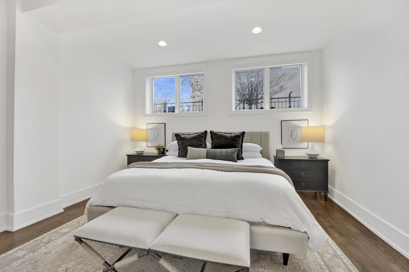 3324 N Damen Avenue Unit: 1S