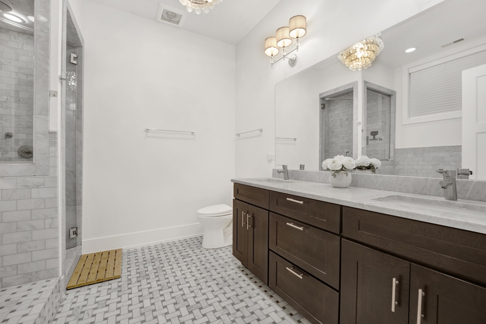 3324 N Damen Avenue Unit: 1S