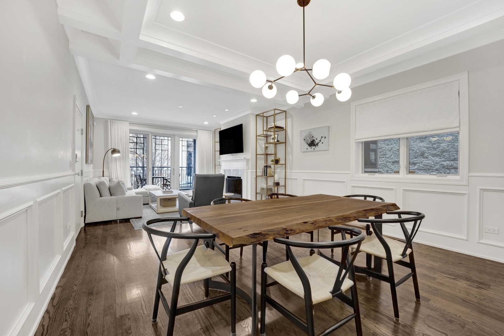 3324 N Damen Avenue Unit: 1S