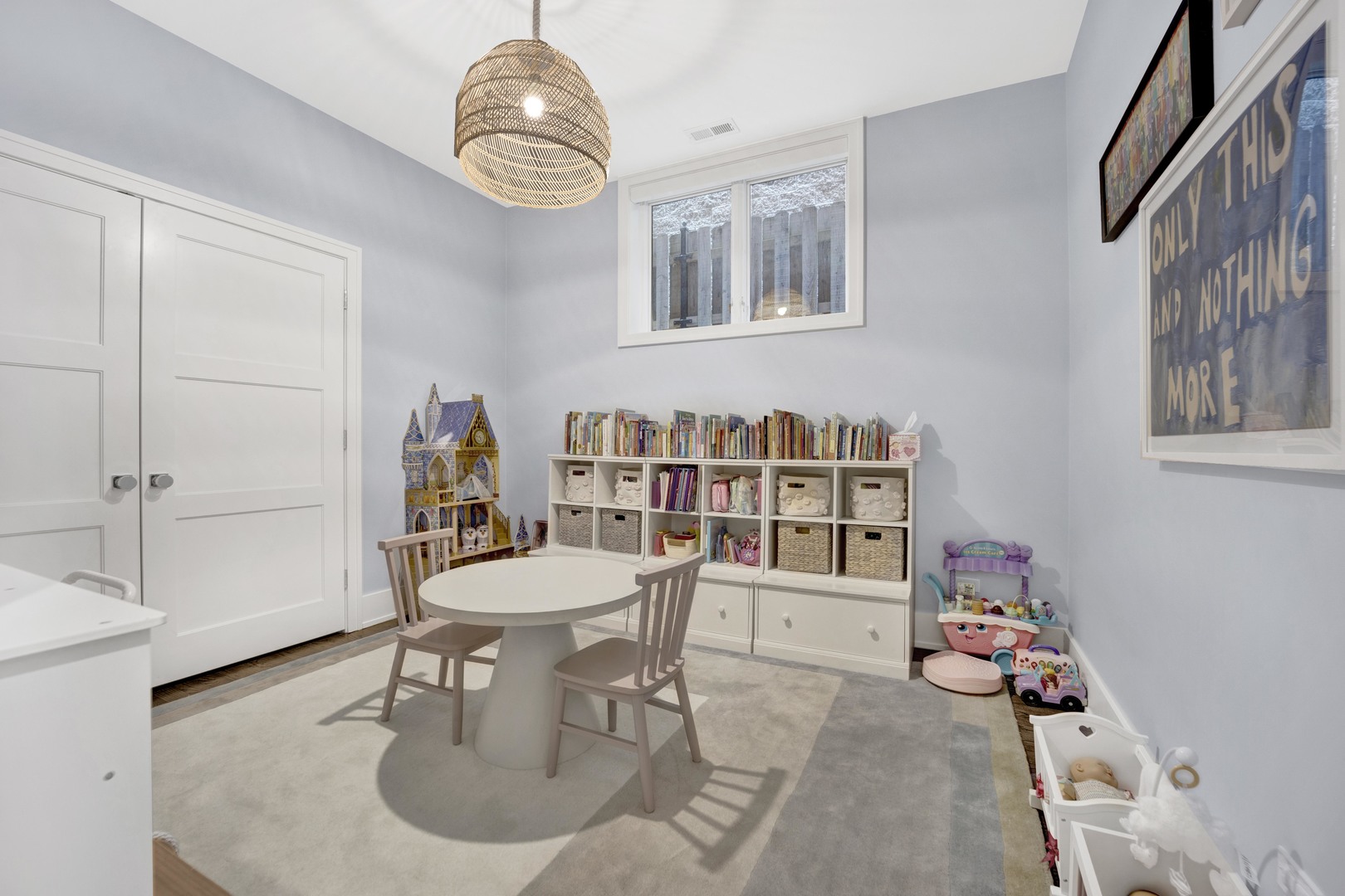 3324 N Damen Avenue Unit: 1S