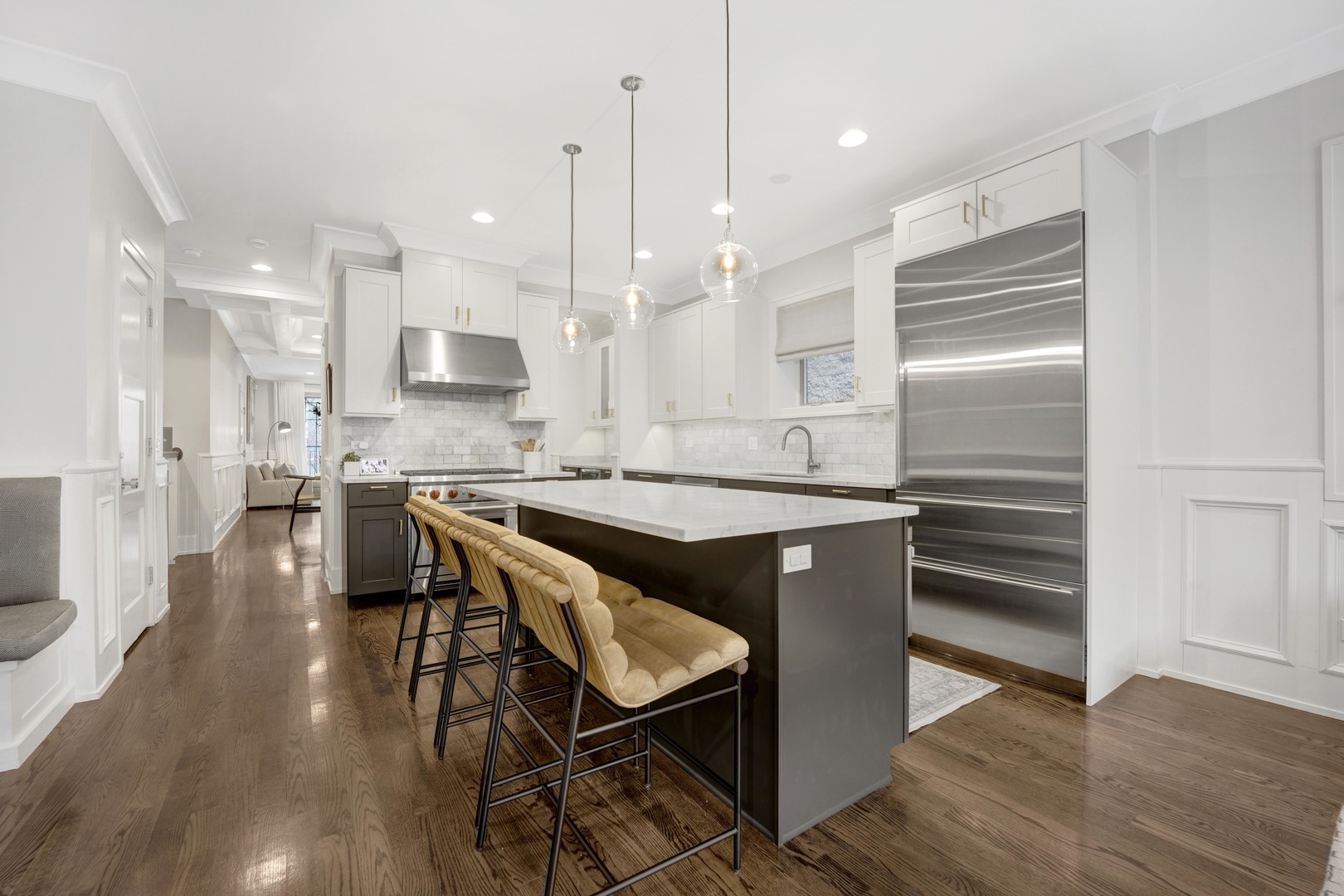 3324 N Damen Avenue Unit: 1S