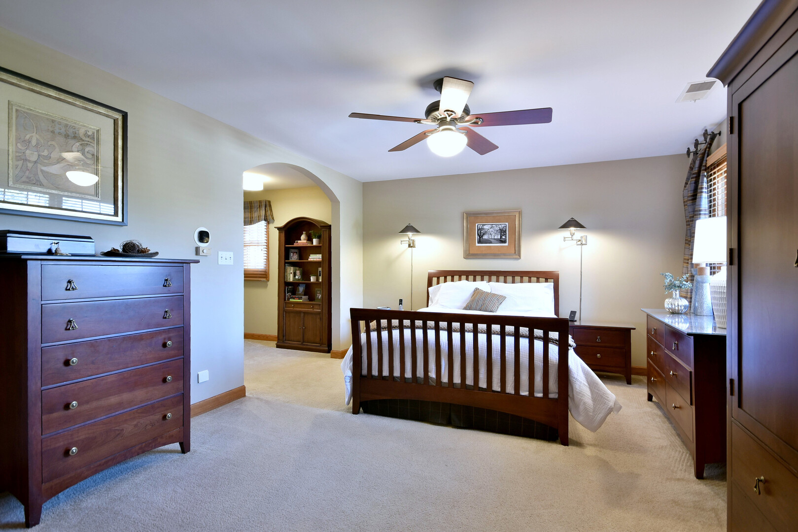 337 W Alexander Boulevard