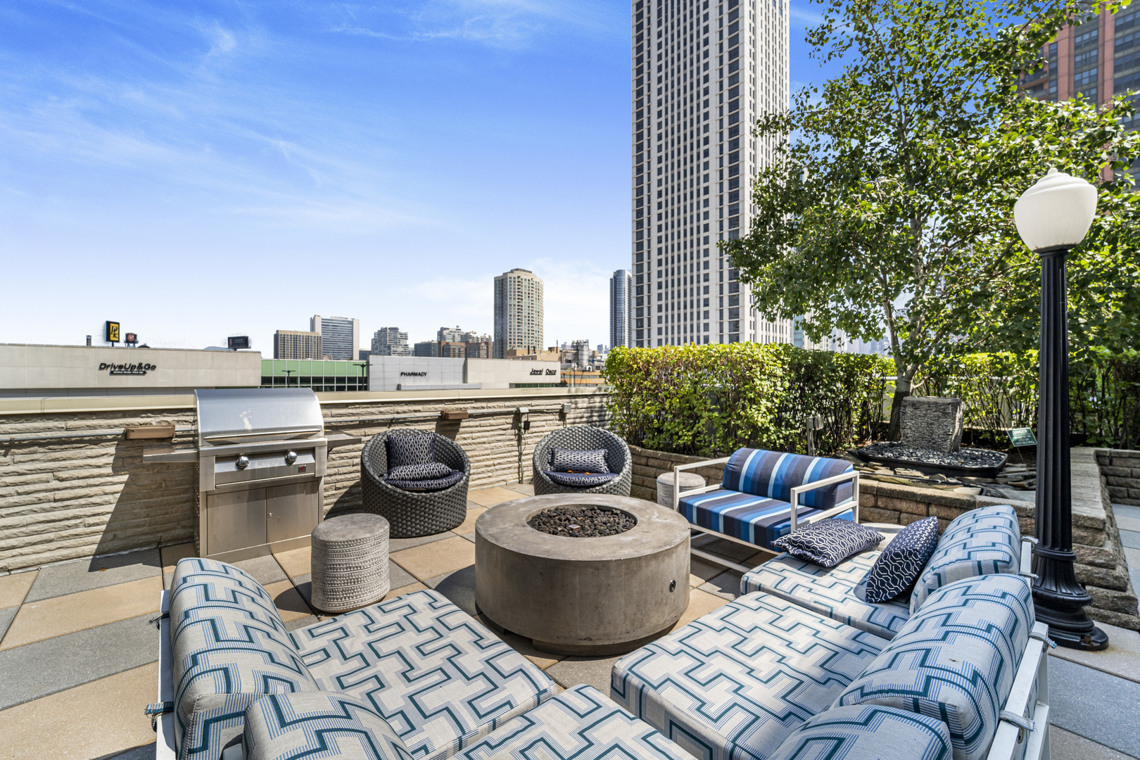 650 W Wayman Street Unit: 603C