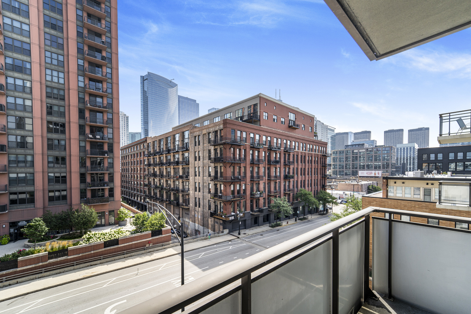 650 W Wayman Street Unit: 603C
