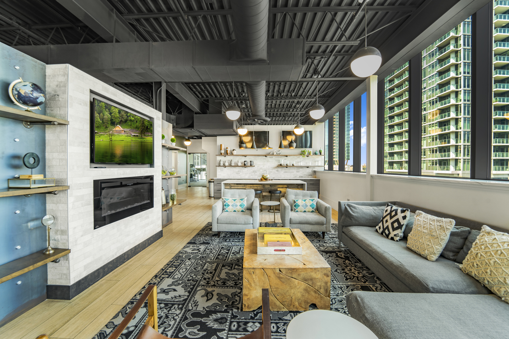 650 W Wayman Street Unit: 603C