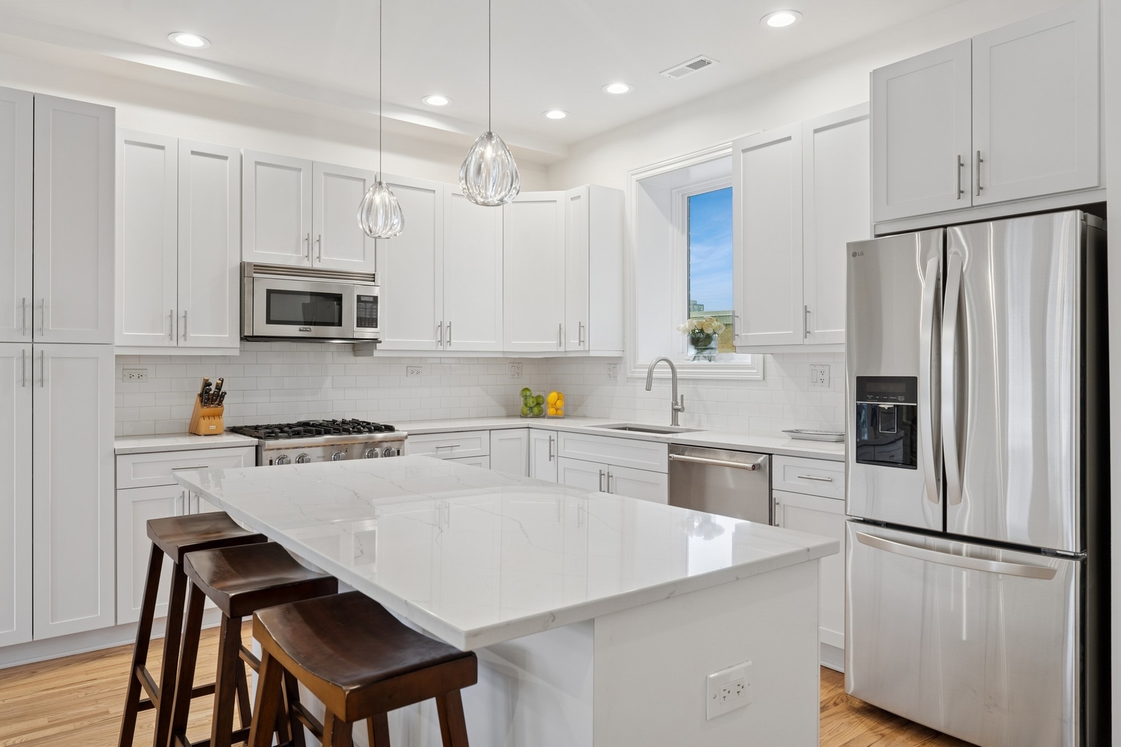 1355 W Washington Boulevard Unit: 5B