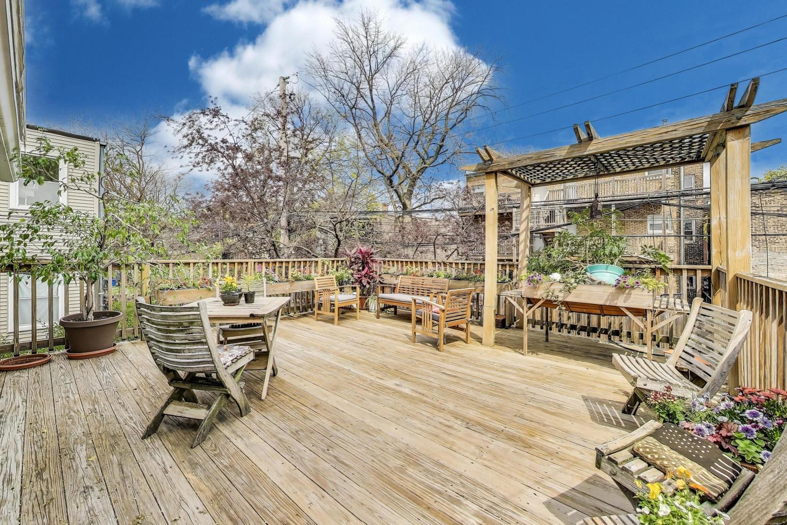 5429 S DREXEL Avenue