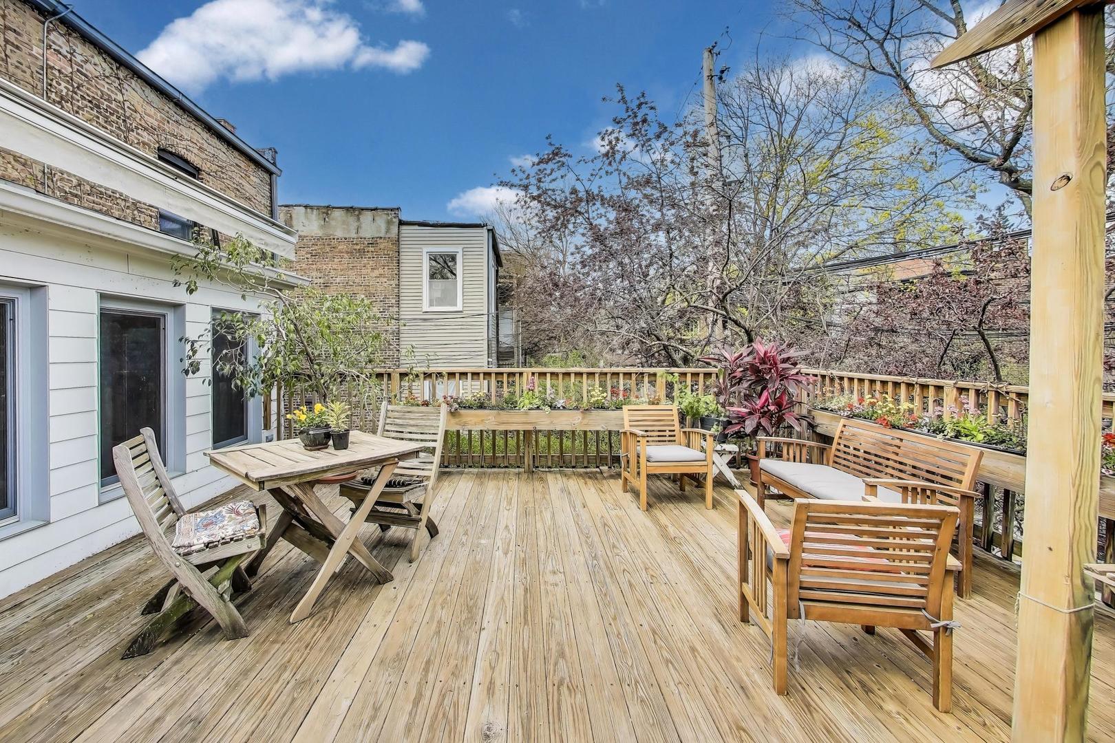 5429 S DREXEL Avenue