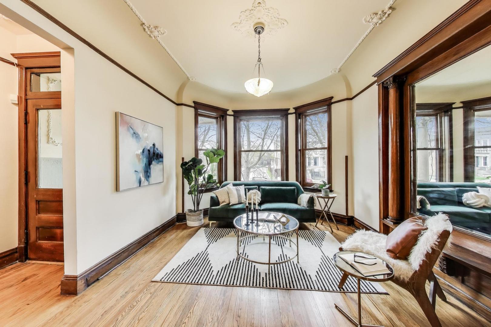 5429 S DREXEL Avenue