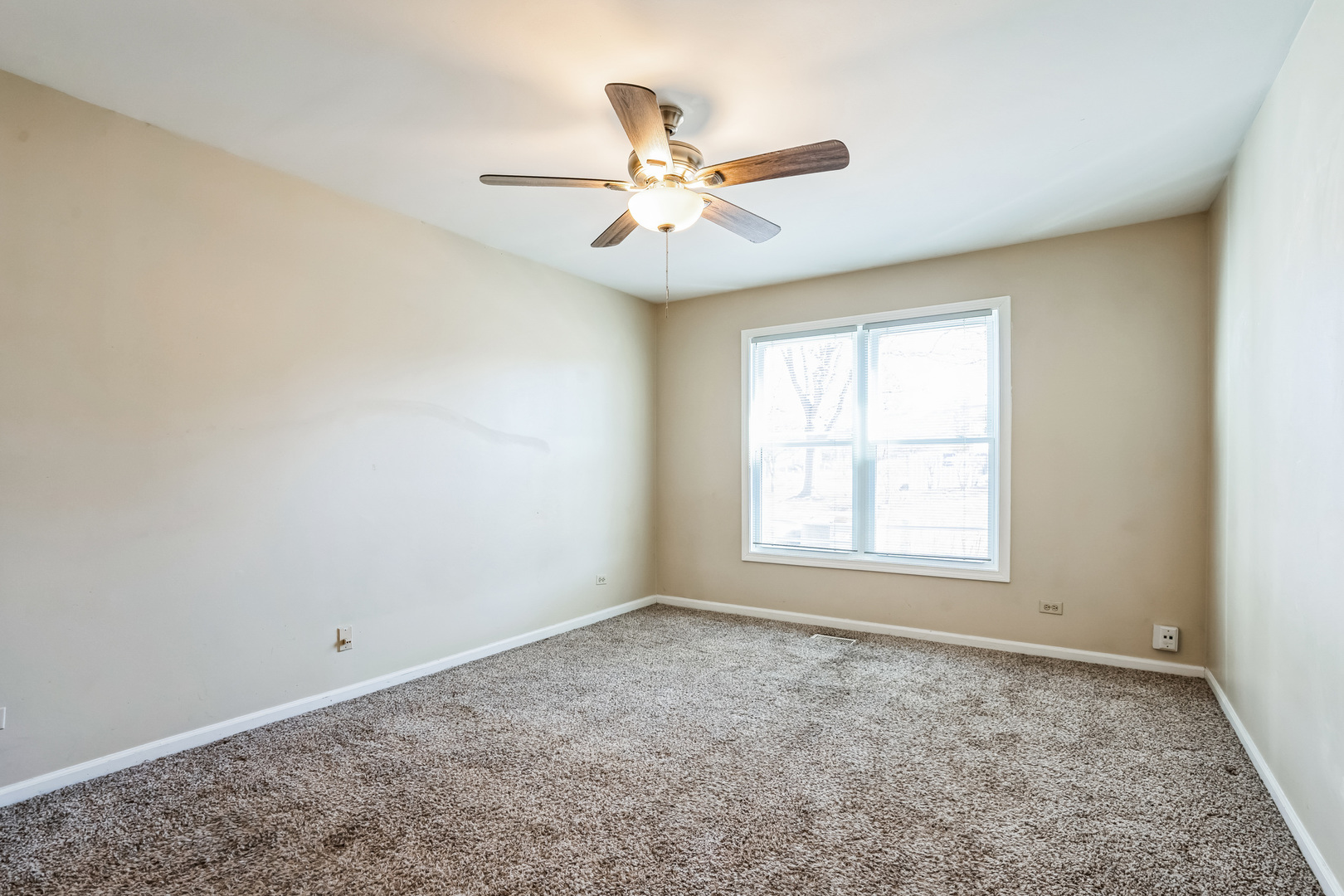 83 Willow Parkway Unit: 83