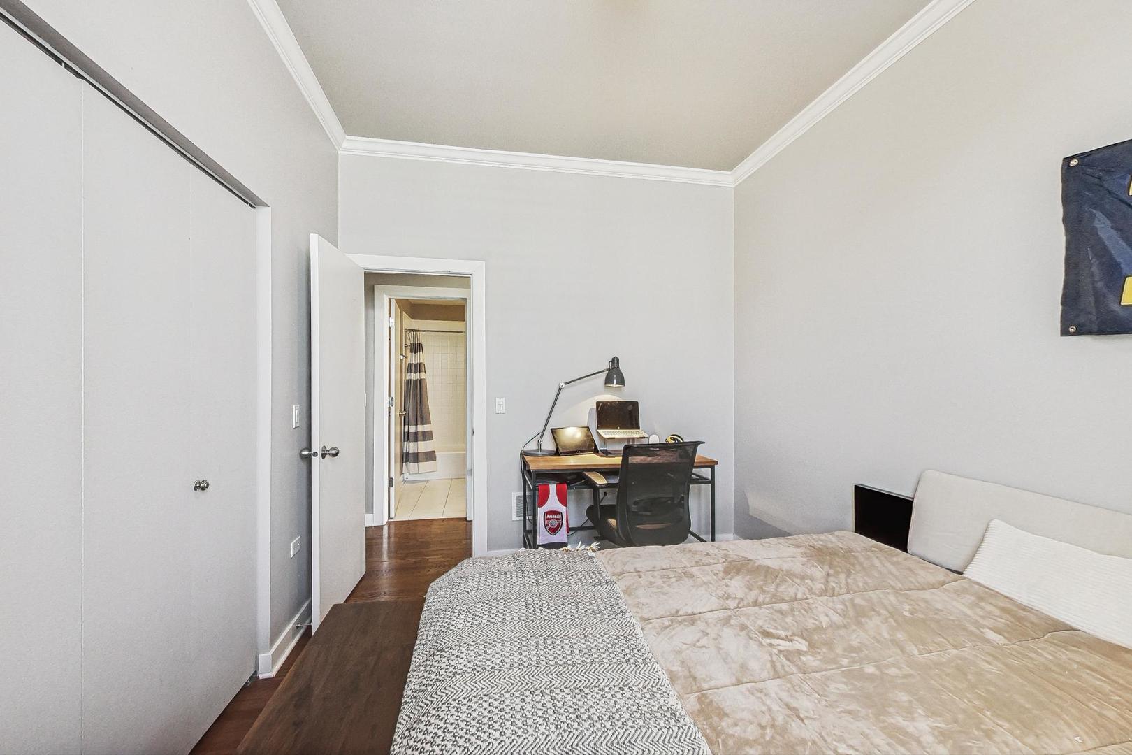 2342 W Bloomingdale Avenue Unit: 408