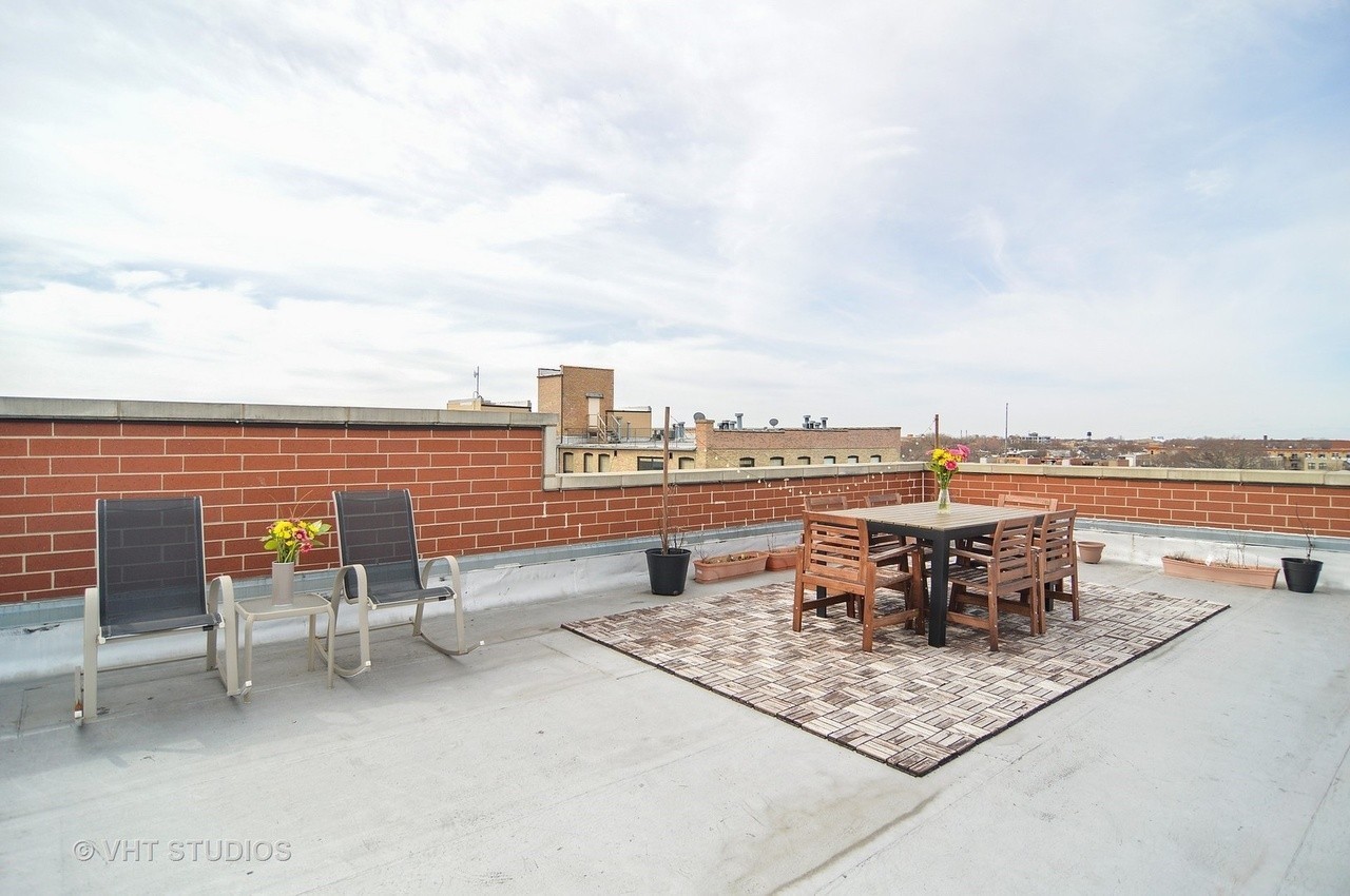 2342 W Bloomingdale Avenue Unit: 408