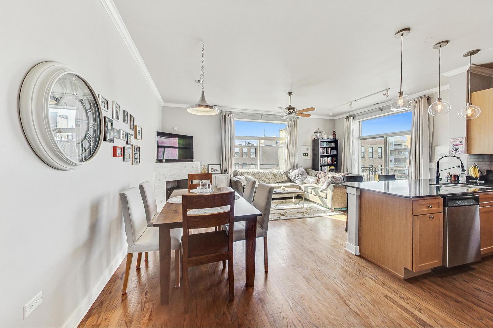 2342 W Bloomingdale Avenue Unit: 408