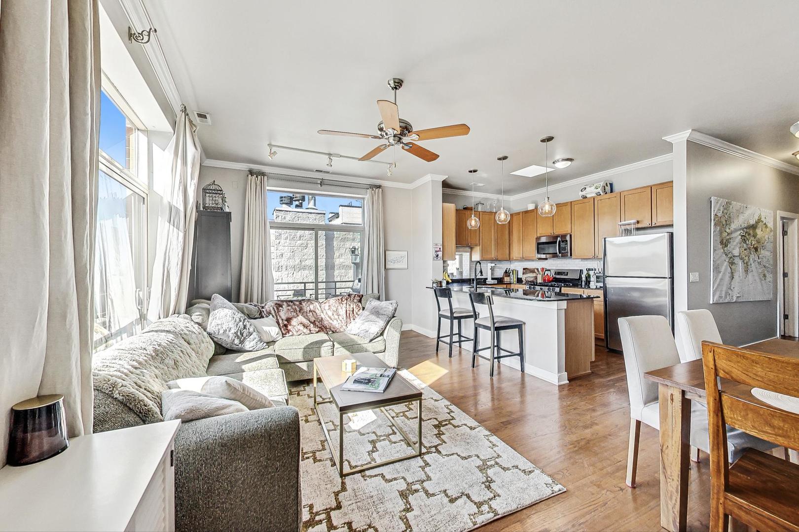 2342 W Bloomingdale Avenue Unit: 408