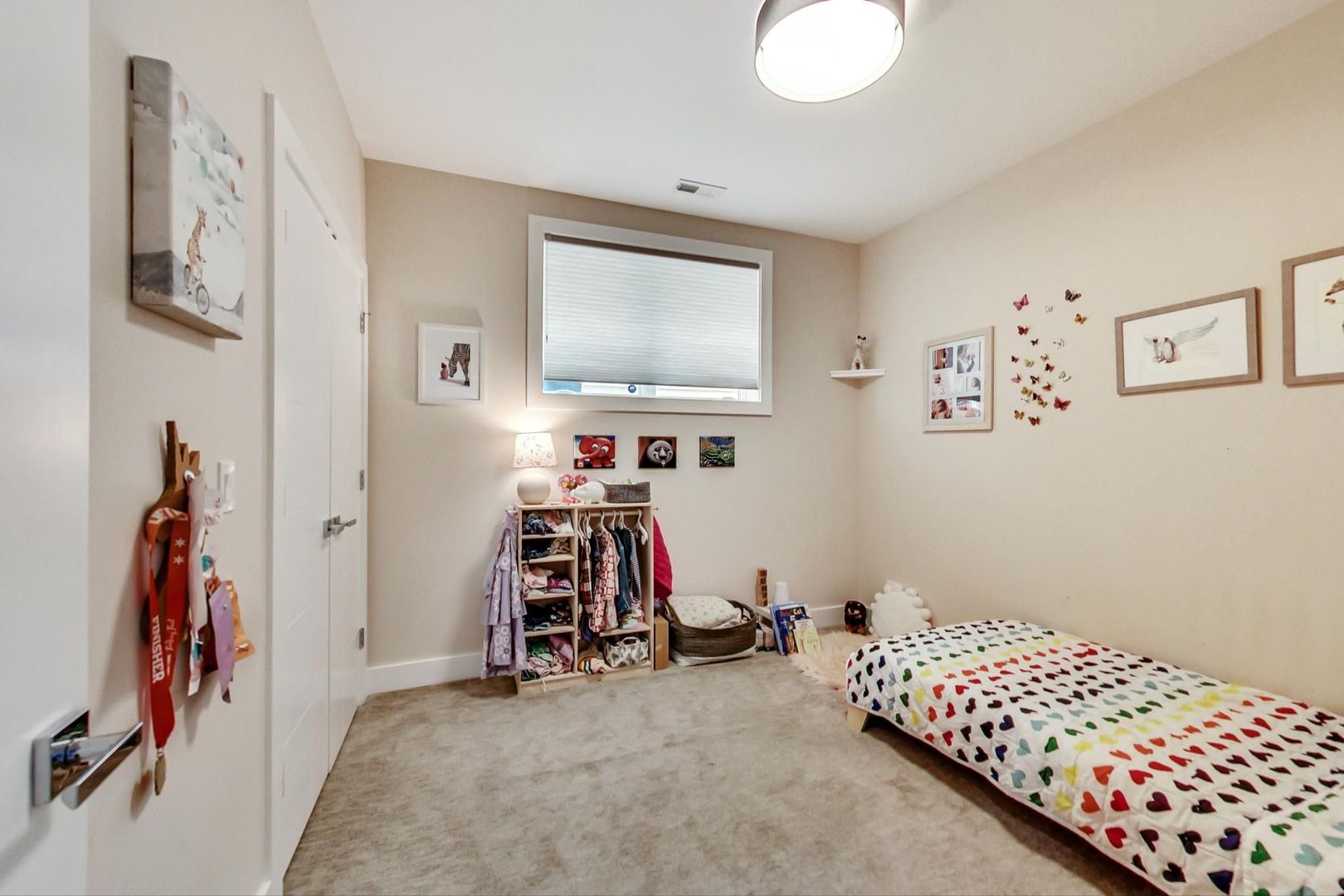 1741 W Roscoe Street Unit: 1