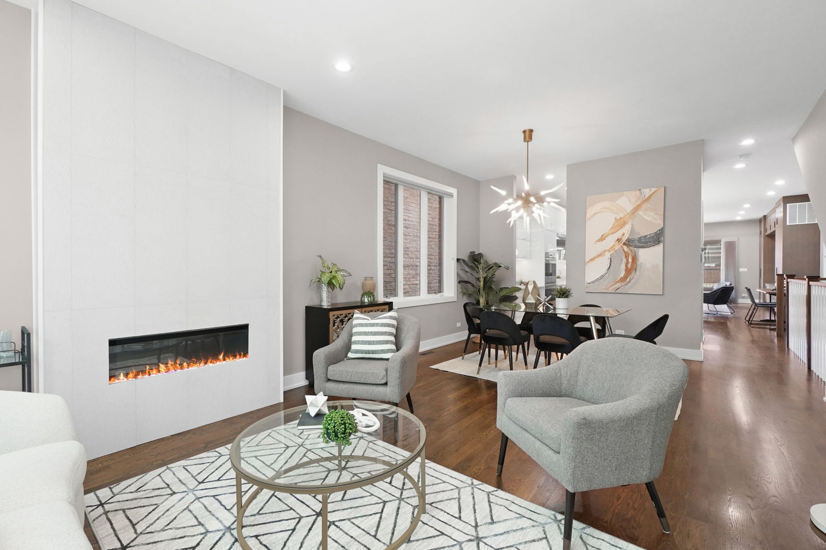 1741 W Roscoe Street Unit: 1