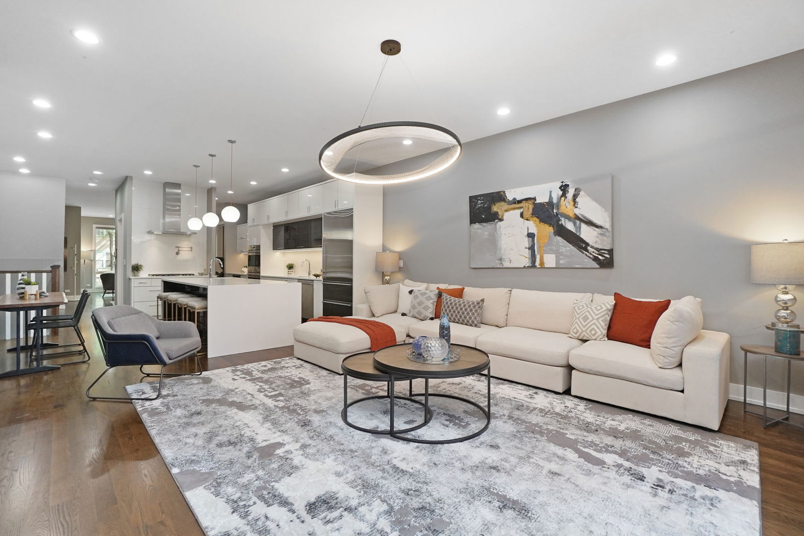 1741 W Roscoe Street Unit: 1