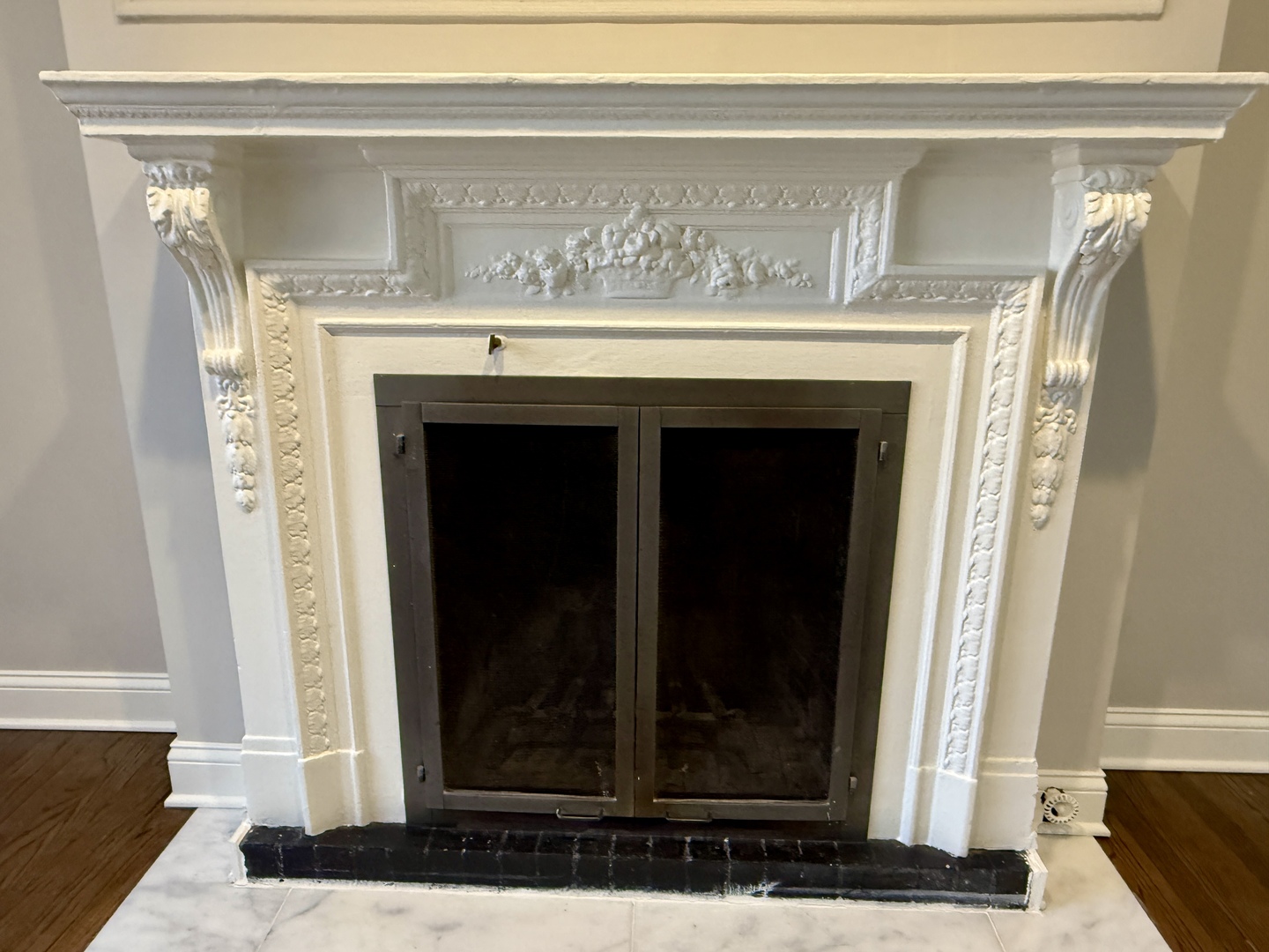 511 W Aldine Avenue Unit: 3E