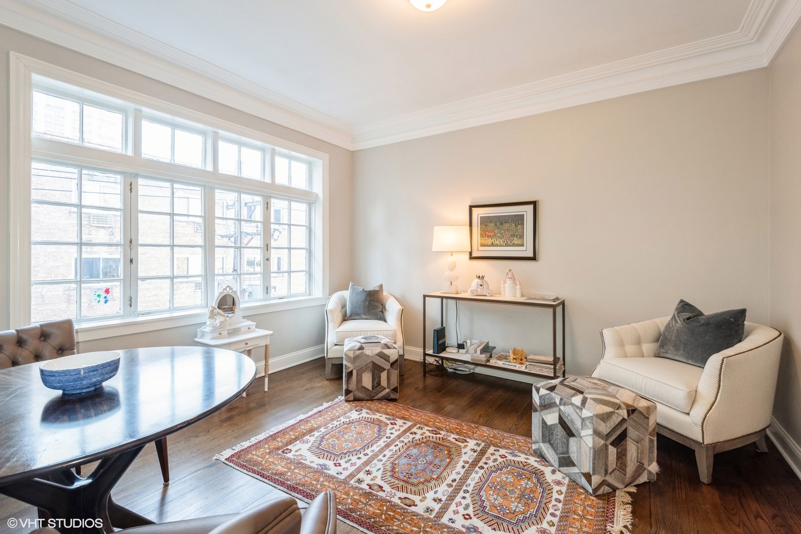 511 W Aldine Avenue Unit: 3E