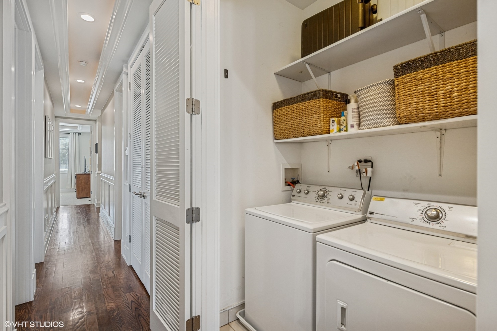 1951 W BELMONT Avenue Unit: 3E