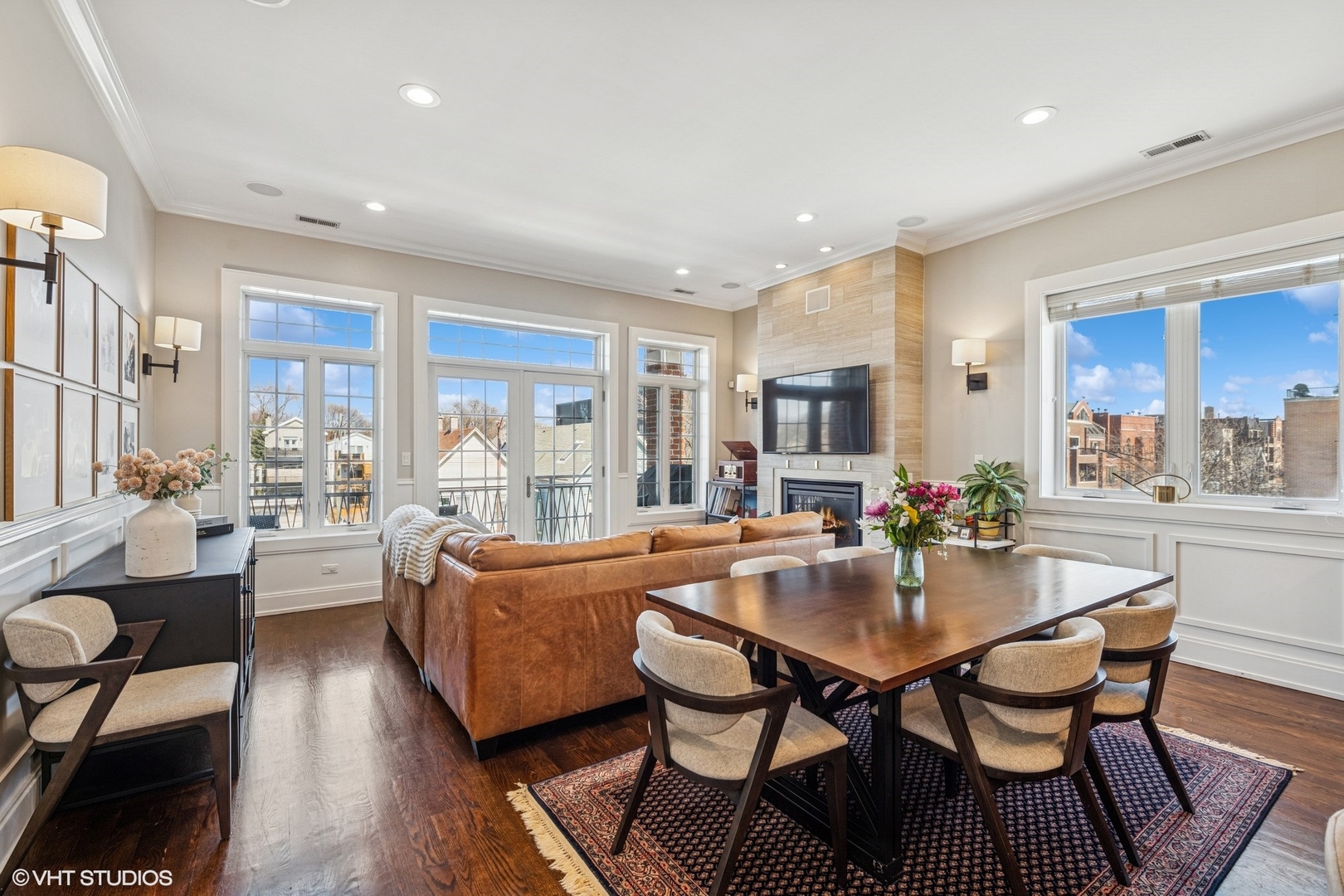 1951 W BELMONT Avenue Unit: 3E