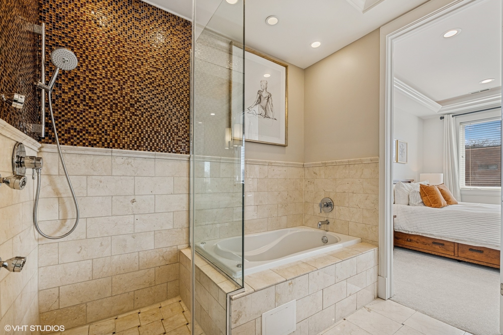 1951 W BELMONT Avenue Unit: 3E