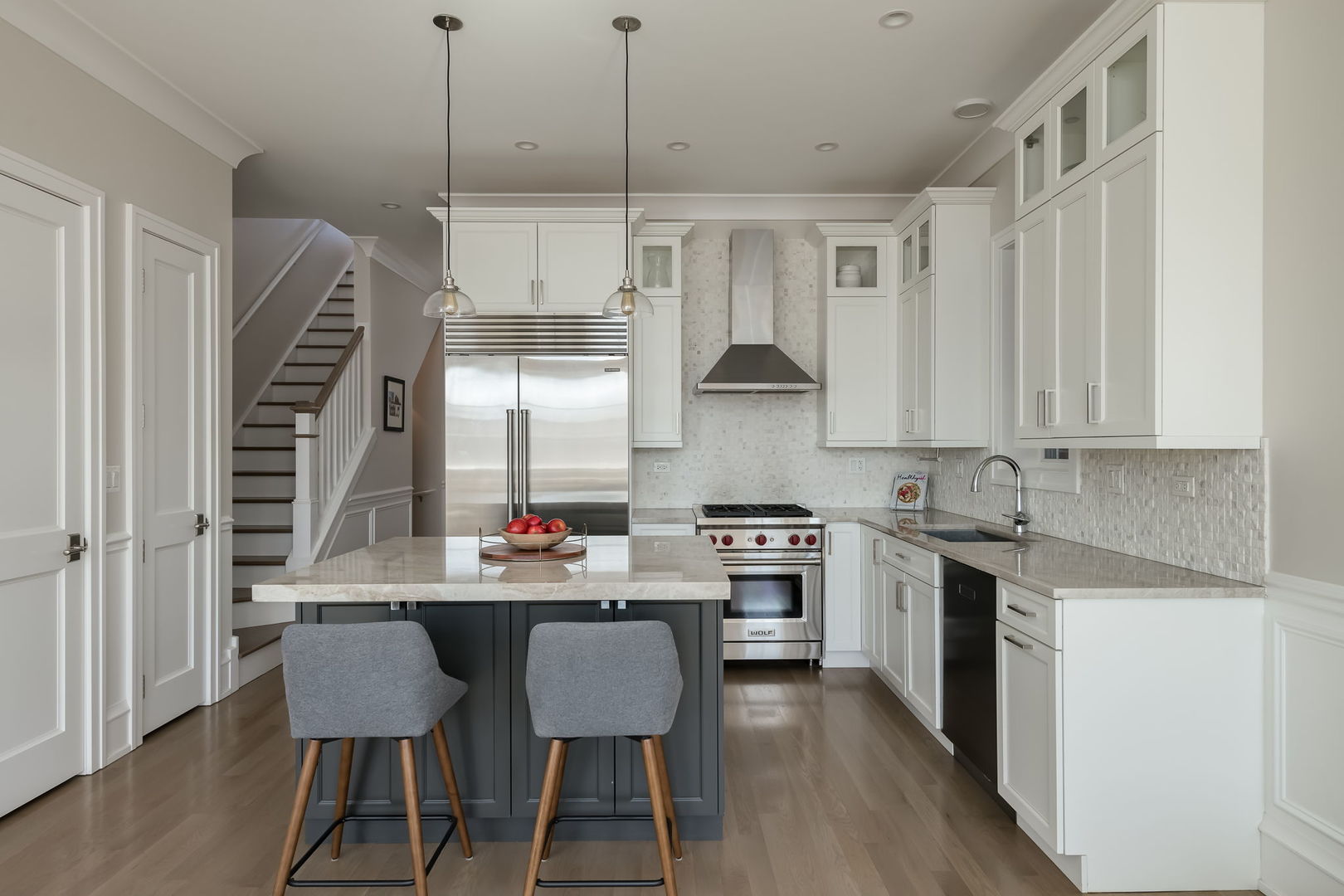 1036 W Altgeld Street Unit: 3