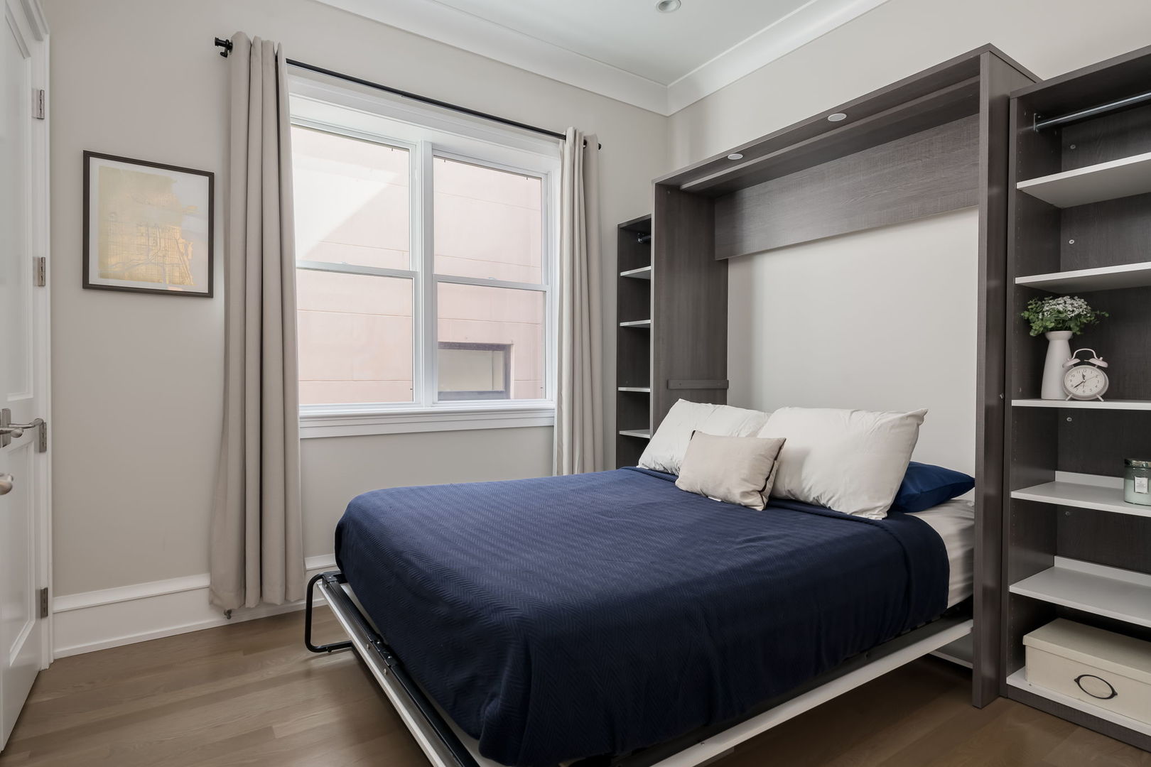 1036 W Altgeld Street Unit: 3