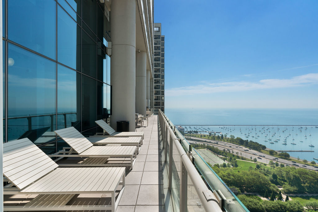 340 E Randolph Street Unit: 3806