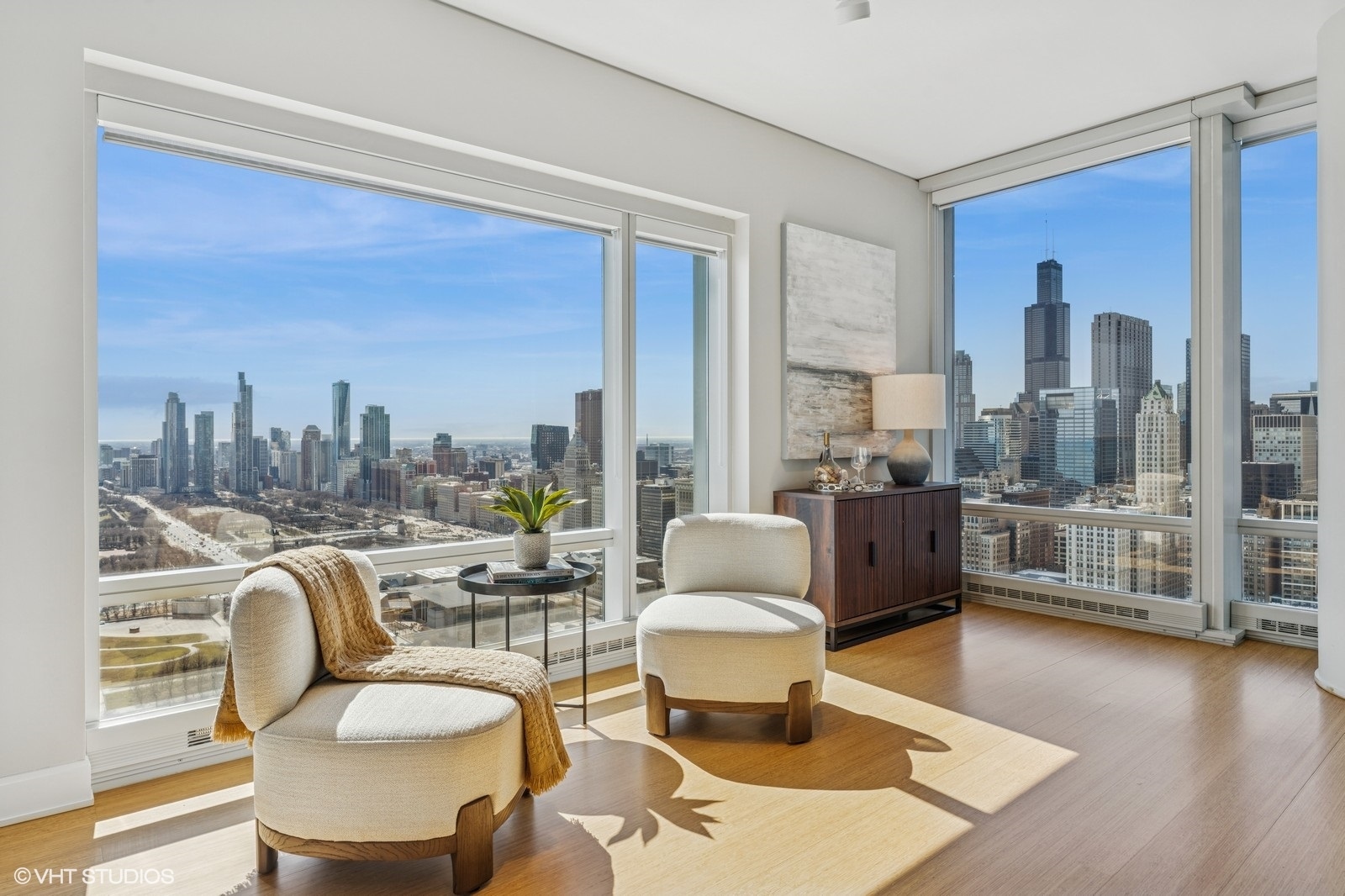 340 E Randolph Street Unit: 3806