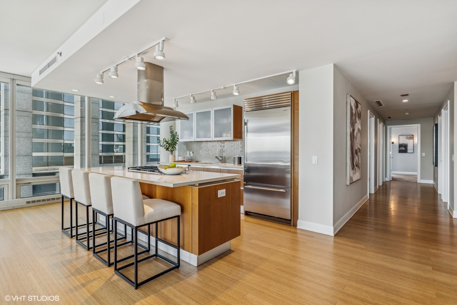 340 E Randolph Street Unit: 3806