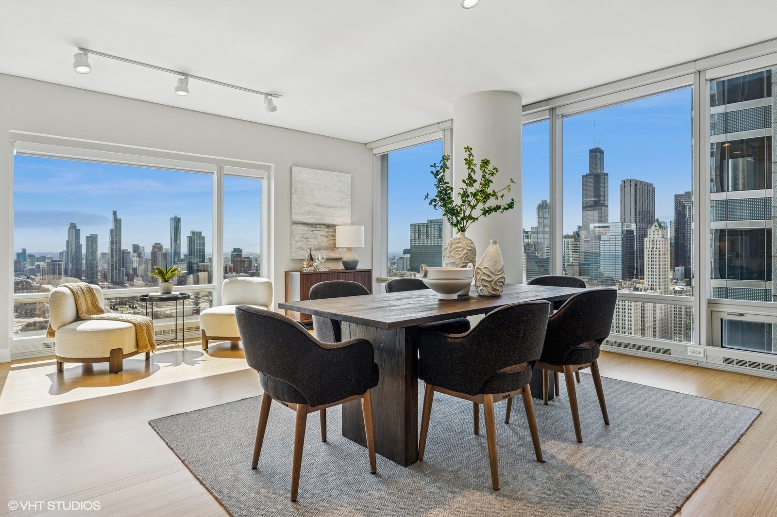 340 E Randolph Street Unit: 3806